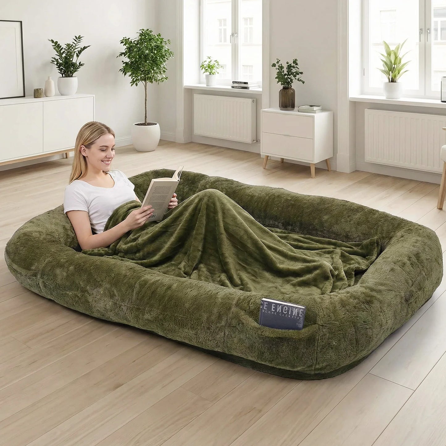 Plush Faux Fur Dog Bed With Washable Cover And Blanket